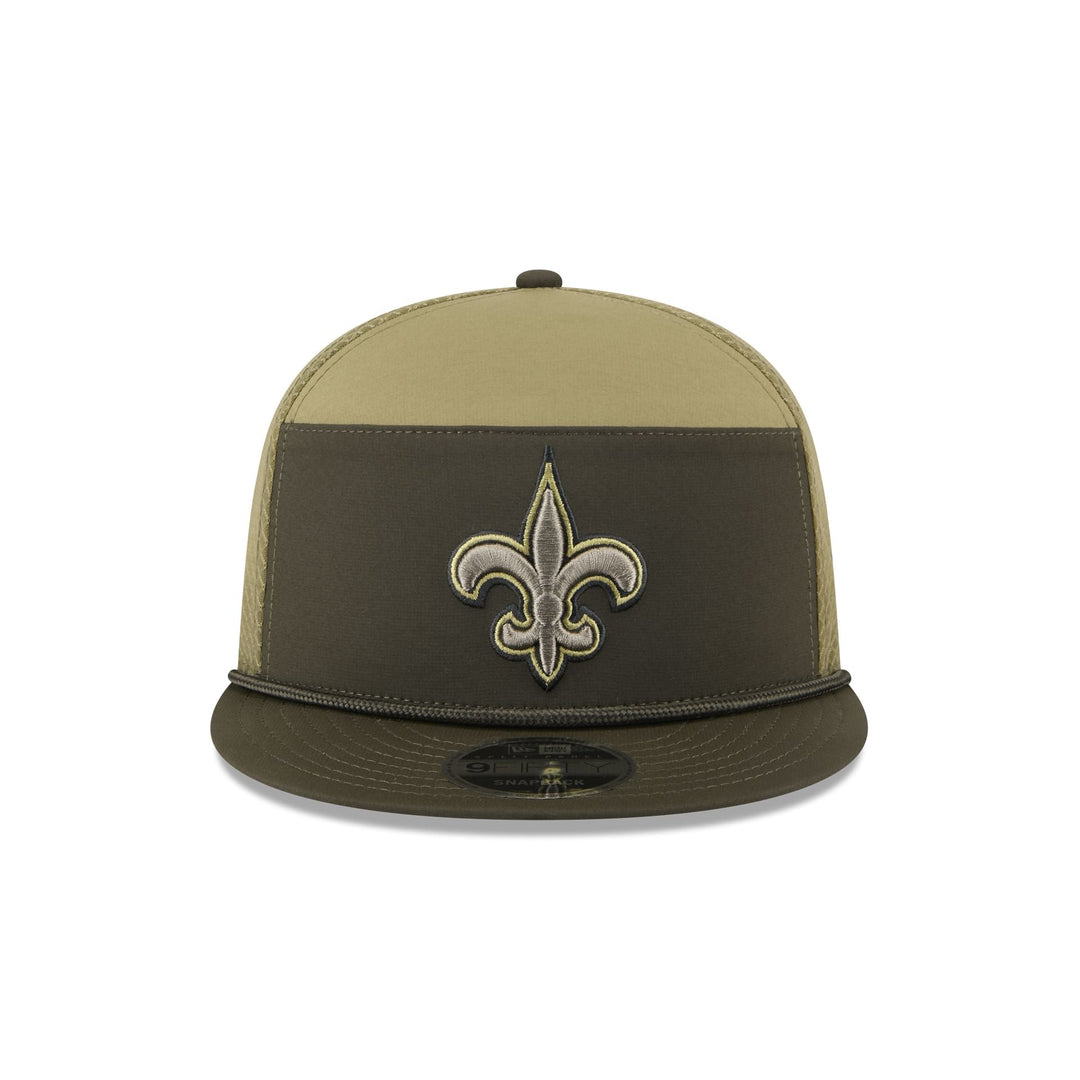 New Orleans Saints Salute to Service Split Panel 9FIFTY Trucker Hat - View 4