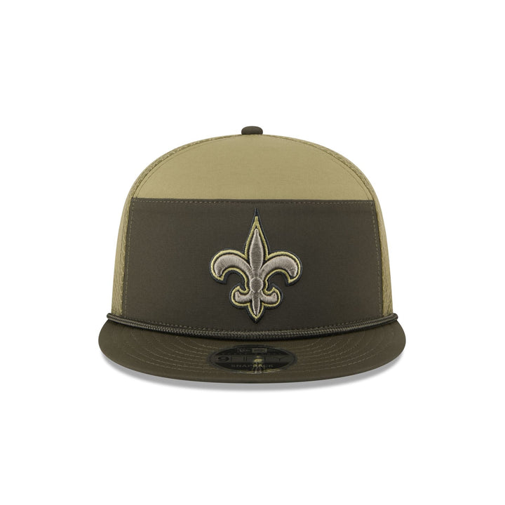 New Orleans Saints Salute to Service Split Panel 9FIFTY Trucker Hat - View 4