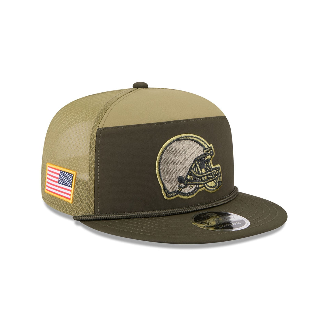 Cleveland Browns Salute to Service Split Panel 9FIFTY Trucker Hat - View 1