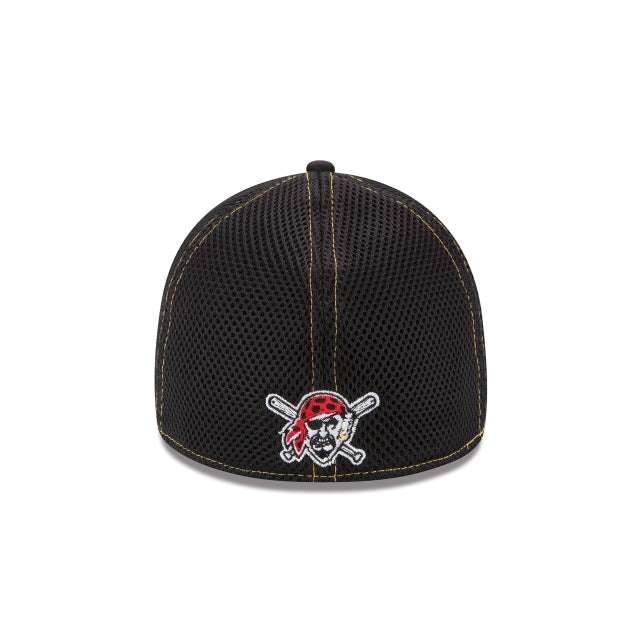 Pittsburgh Pirates Neo 39THIRTY Stretch Fit Hat - Black / Team Colors