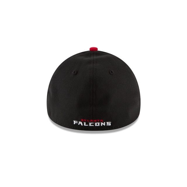 Atlanta Falcons Classic 39THIRTY Stretch Fit Hat - Black / Team Colors
