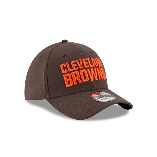 Cleveland Browns Classic 39THIRTY Stretch Fit Hat - Brown / Orange Wordmark