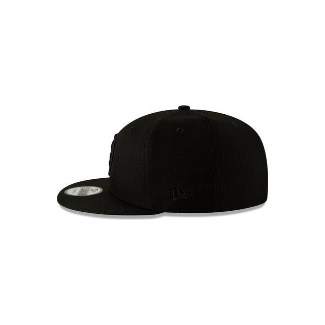 New Era Pittsburgh Steelers Black on Black 9FIFTY Snapback Hat - Black