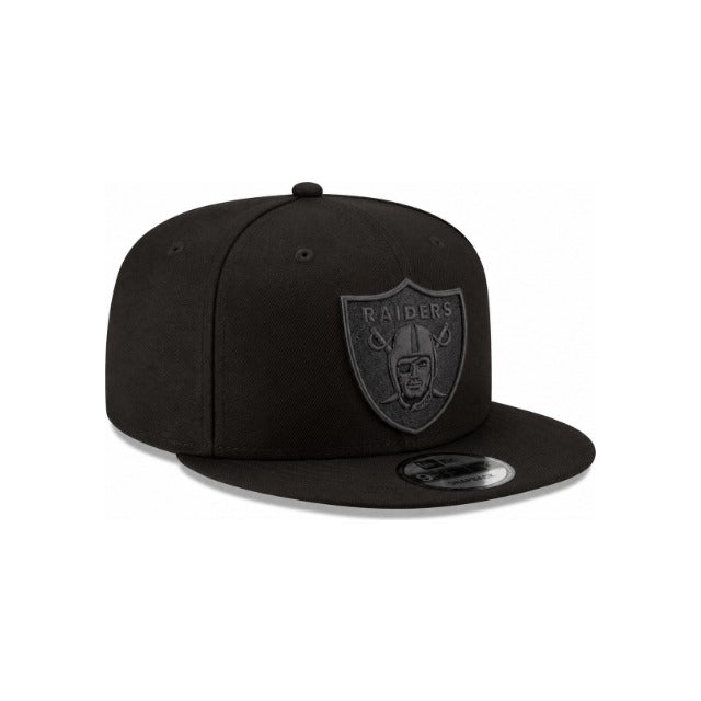 New Era Las Vegas Raiders Black on Black 9FIFTY Snapback Hat - Black