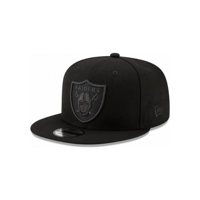 New Era Las Vegas Raiders Black on Black 9FIFTY Snapback Hat - Black