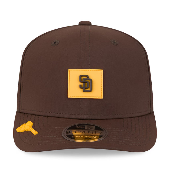 New Era San Diego Padres 2026 Clubhouse 9SEVENTY Adjustable Hat - Brown