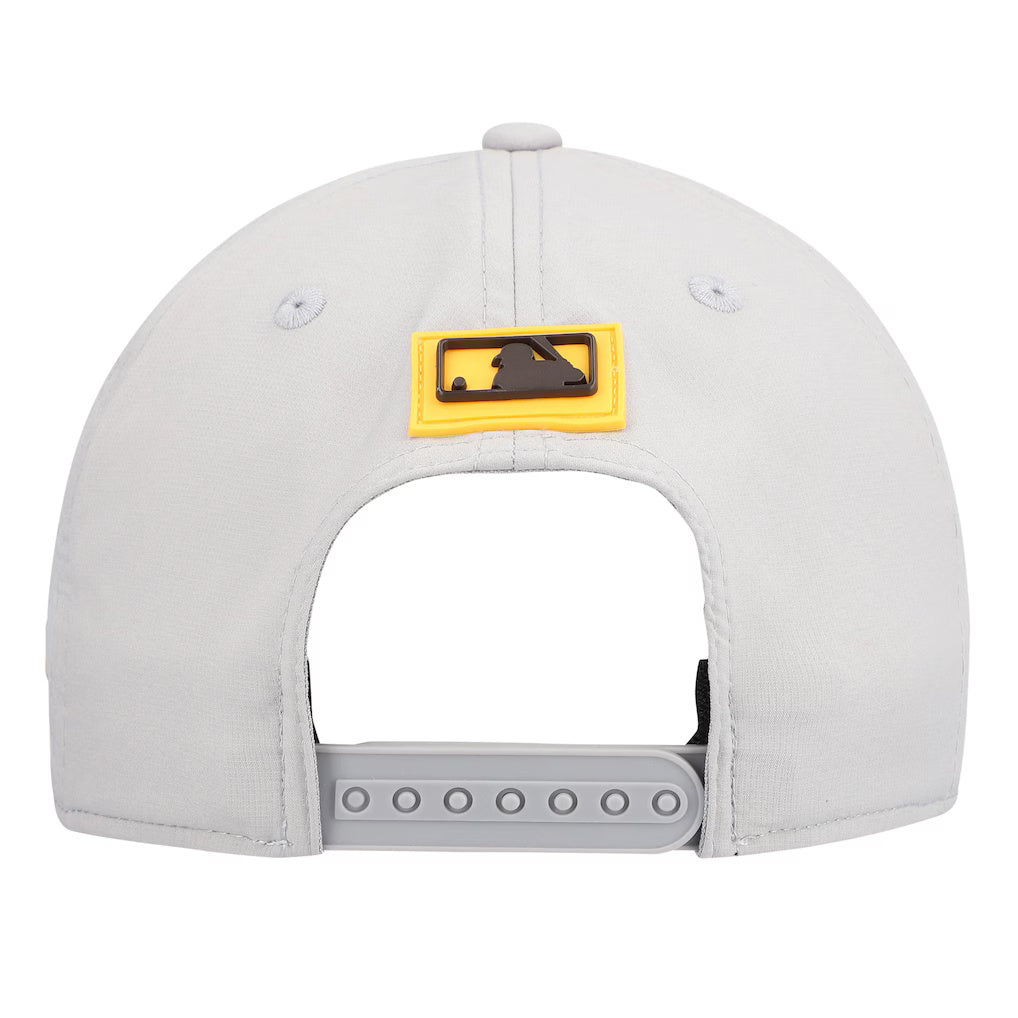 New Era San Diego Padres 2026 Clubhouse 9SEVENTY Adjustable Hat - Gray